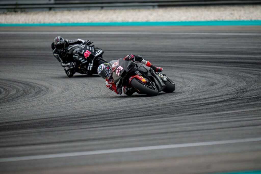 MotoGP | Test Qatar 2024: la prima giornata in DIRETTA (live e foto)